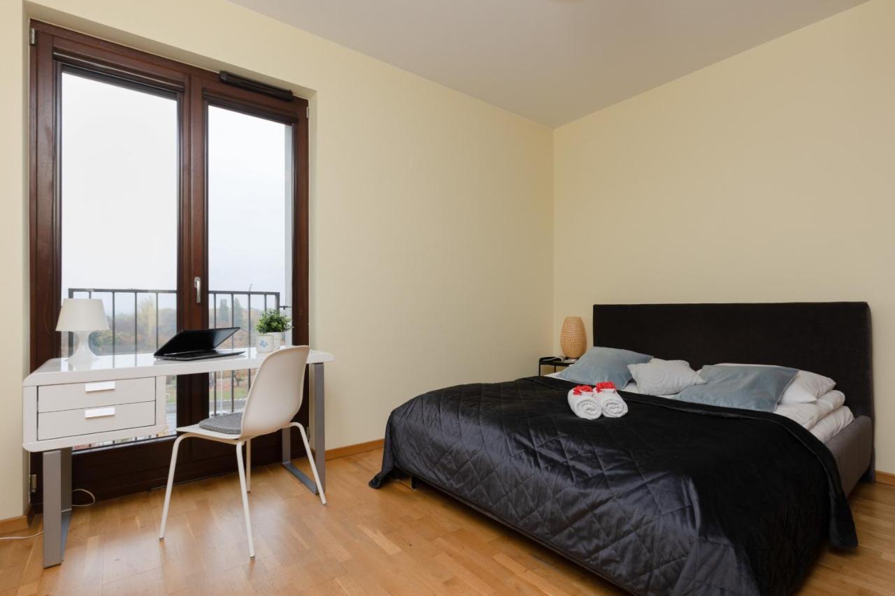 Warsaw Srodmiescie Apartment With Balcony By Noclegi Renters Exteriér fotografie